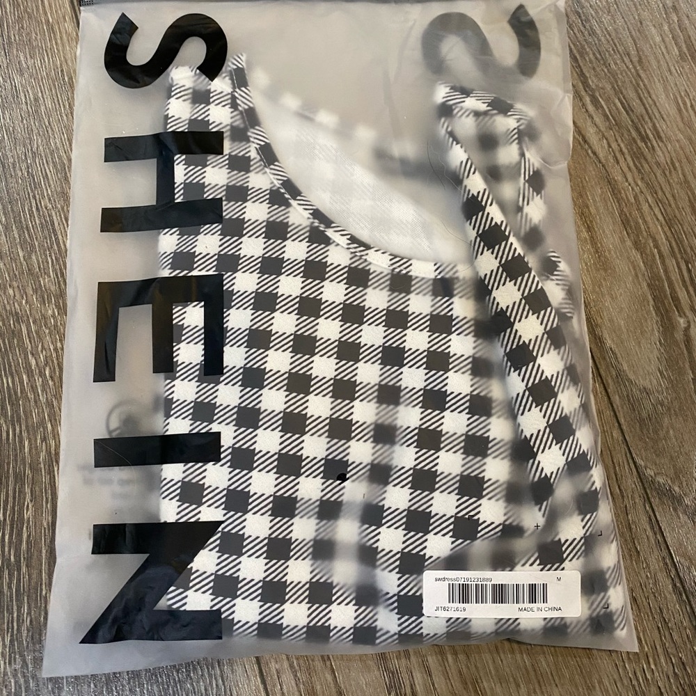 SHEIN dress size M *BRAND NEW* - Picture 2 of 3